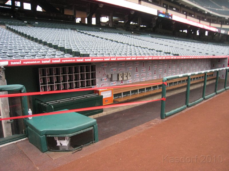 Disneyland 2010 HM Race 0455.JPG - The other dugout.